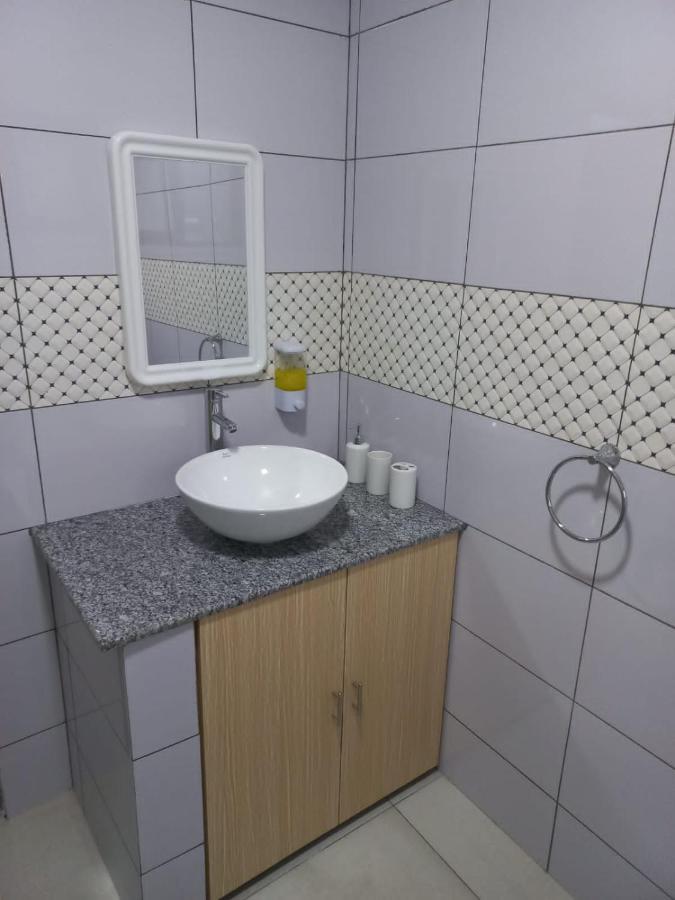 Отель E&E Self Catering Бо-Валлон Экстерьер фото