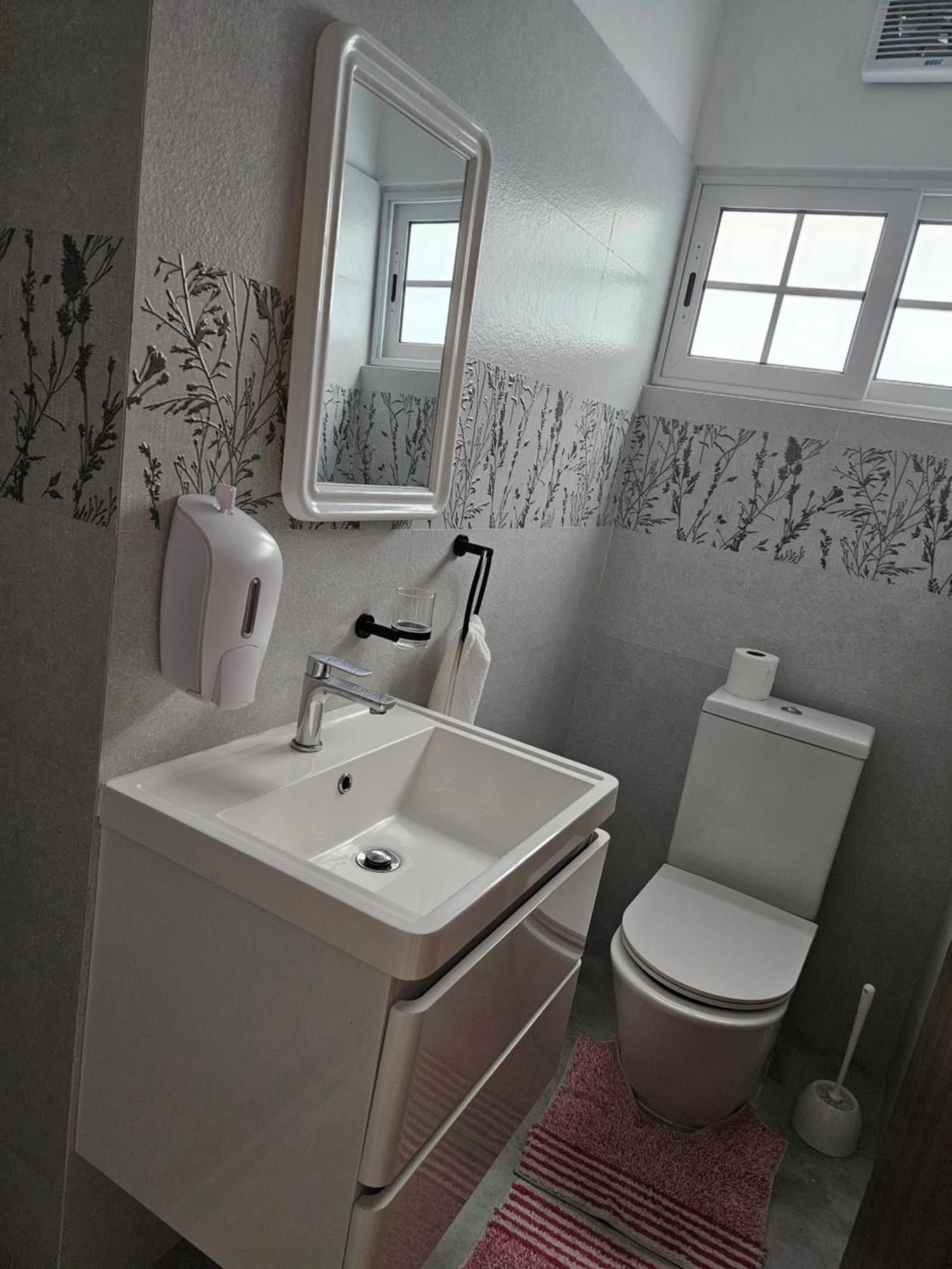 Отель E&E Self Catering Бо-Валлон Экстерьер фото